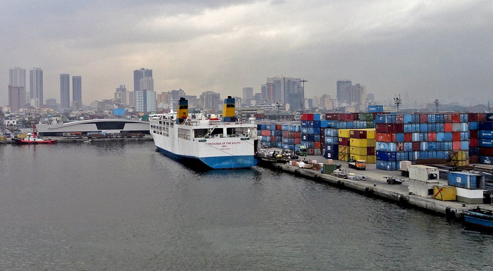 порт Манилы